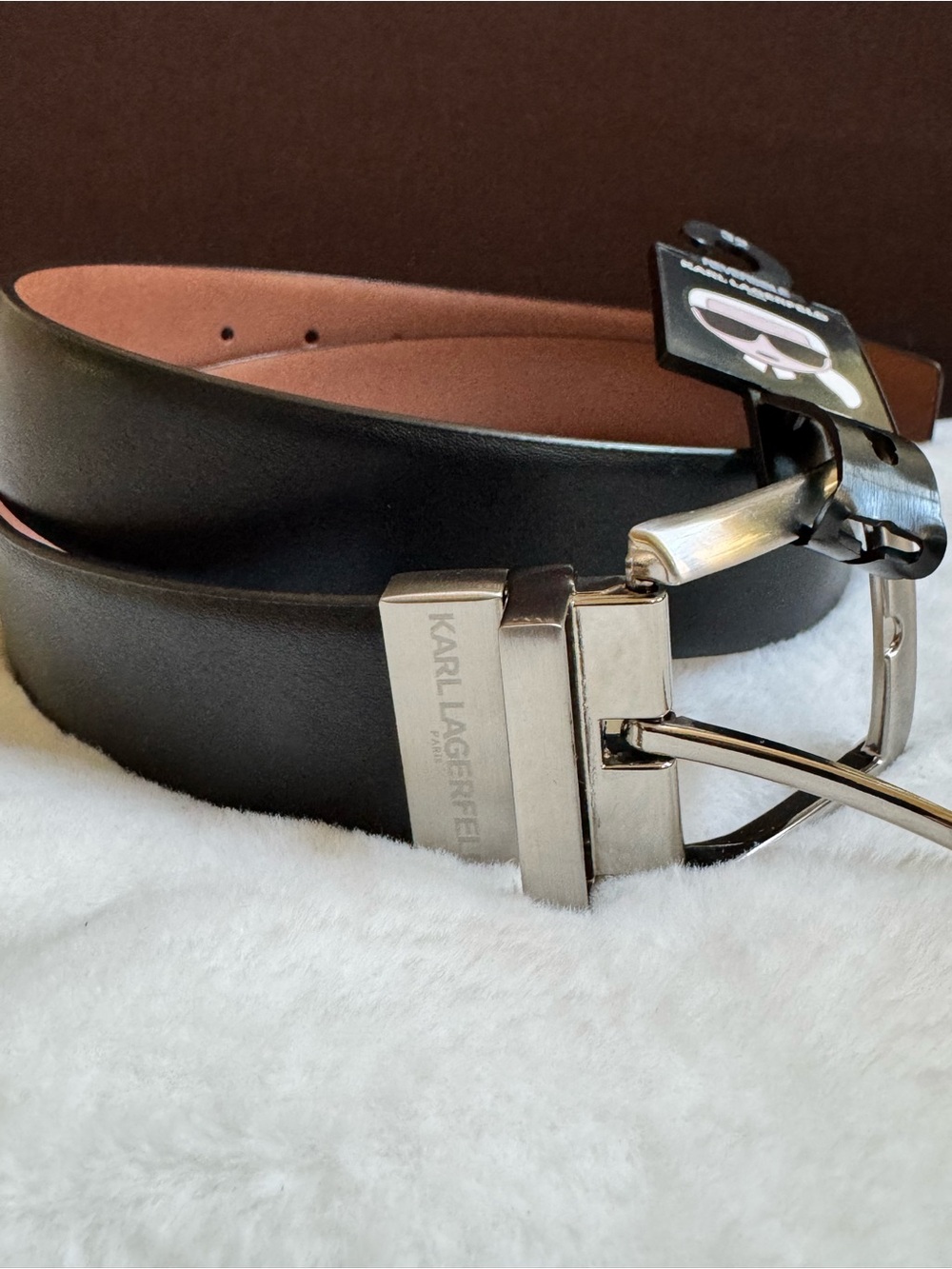 ✅NEW “KARL LAGERFELD
PARIS” Reversible Leather Belt with Silver Buckle